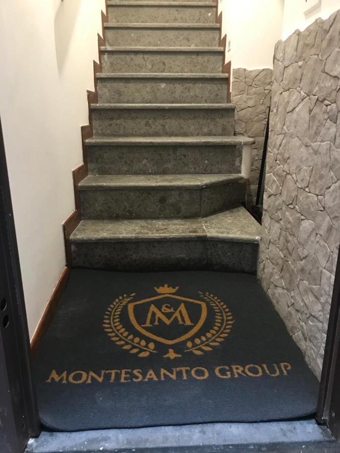 Montesantogroup Apartments Naples Extérieur photo